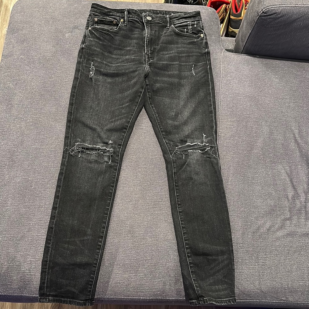 Black ripped jeans